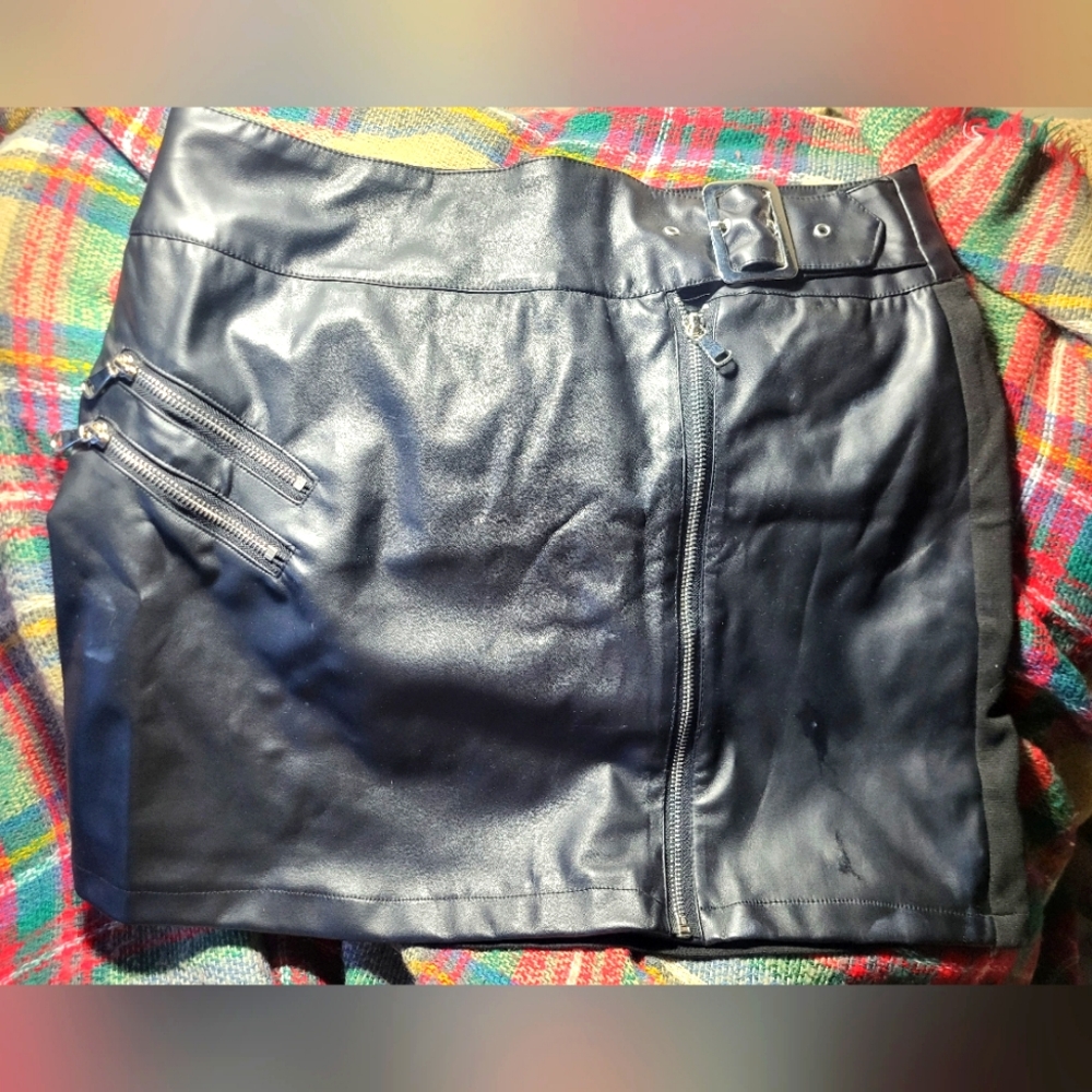 XL Revamped Faux Leather Skirt